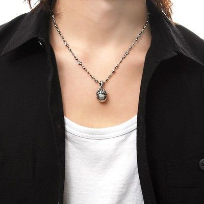 シルバーネックレス