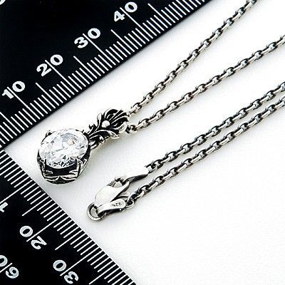 シルバーネックレス
