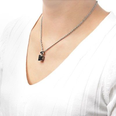 シルバーネックレス