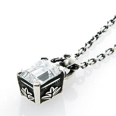 シルバーネックレス