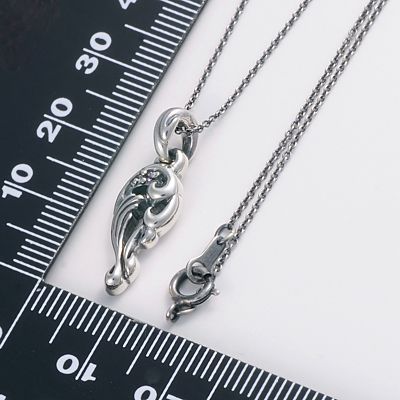 シルバーネックレス