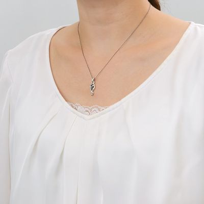 シルバーネックレス