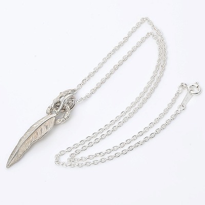 シルバーネックレス