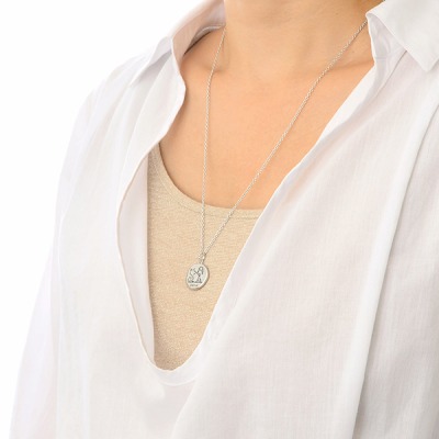 シルバーネックレス