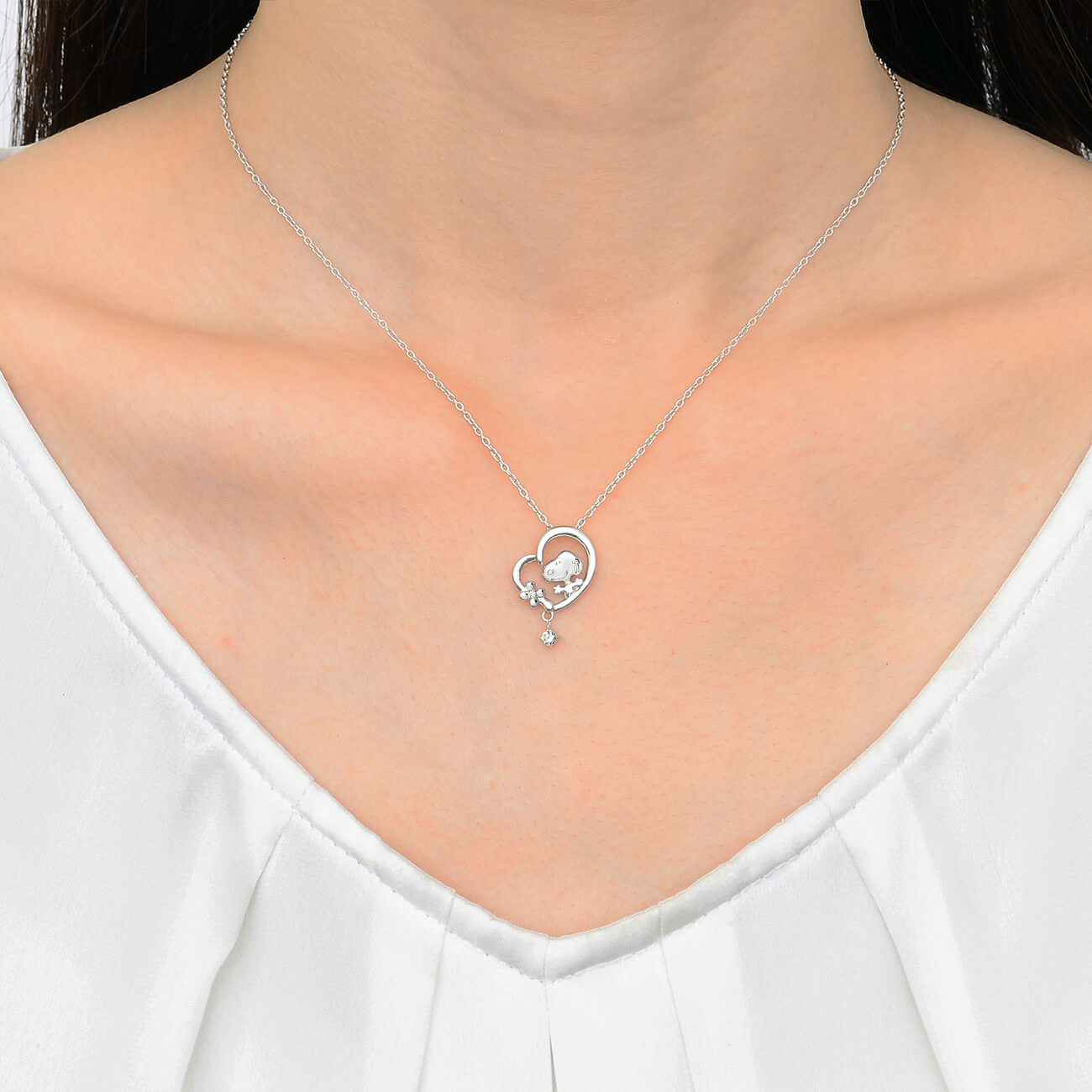 シルバーネックレス