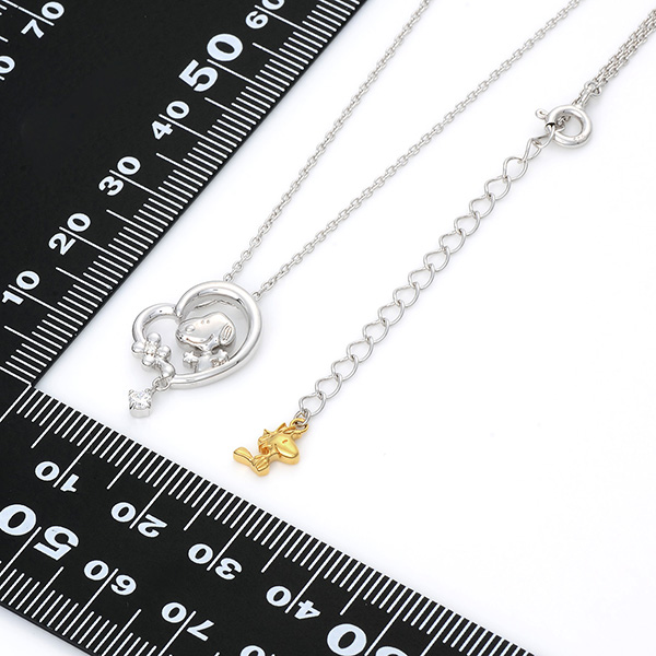 シルバーネックレス