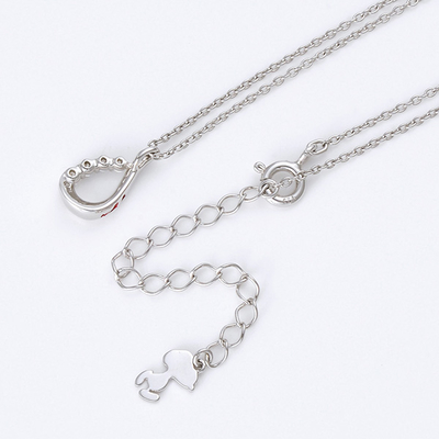 シルバーネックレス