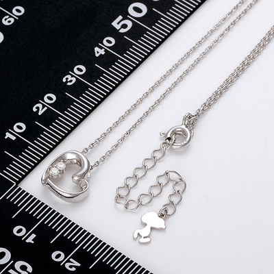 シルバーネックレス