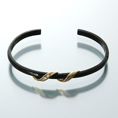 シルバーバングル