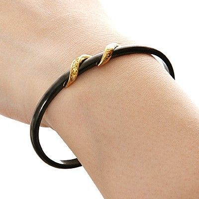 シルバーバングル