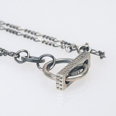 シルバーネックレス