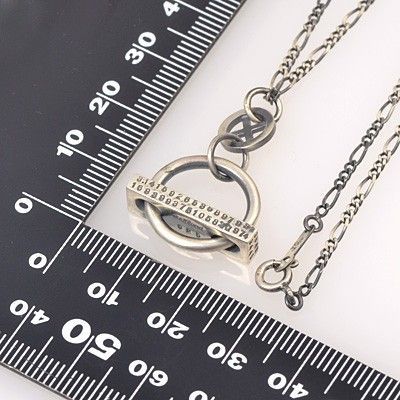 シルバーネックレス