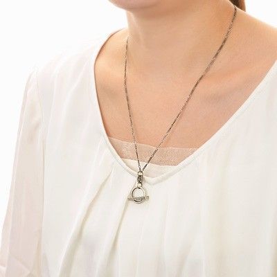 シルバーネックレス