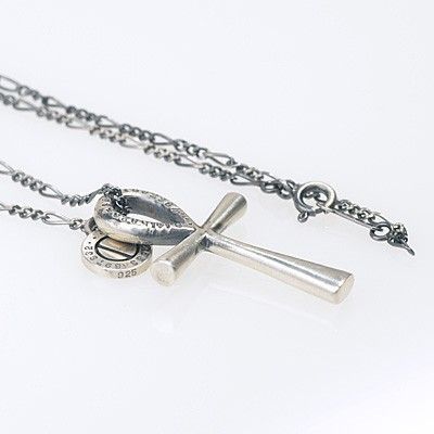 シルバーネックレス