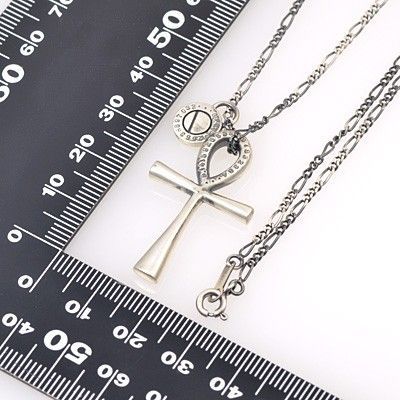 シルバーネックレス