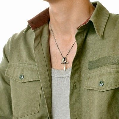 シルバーネックレス