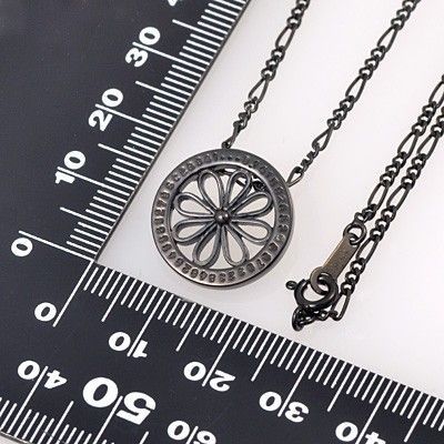 シルバーネックレス