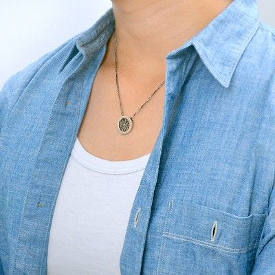 シルバーネックレス