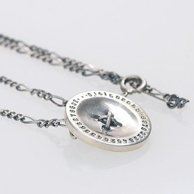 シルバーネックレス