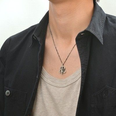 シルバーネックレス