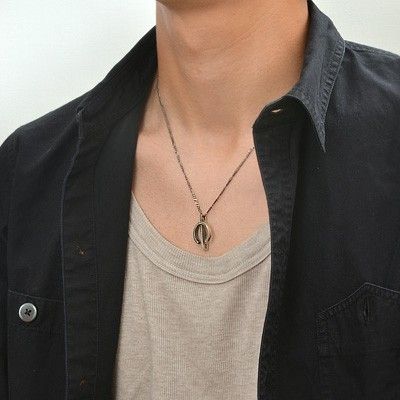 シルバーネックレス