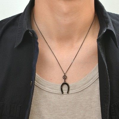 シルバーネックレス