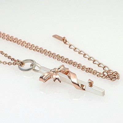 シルバーネックレス