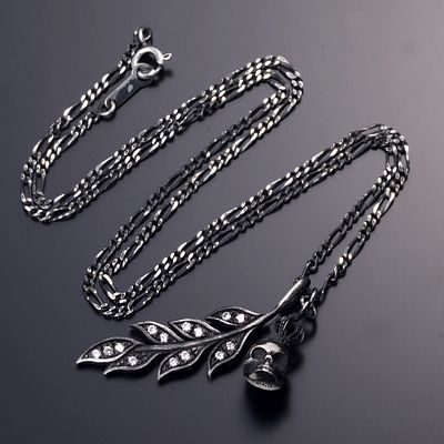 シルバーネックレス