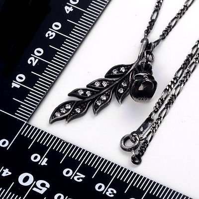 シルバーネックレス