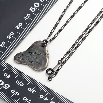 シルバーネックレス