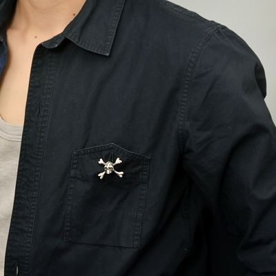 シルバーブローチ