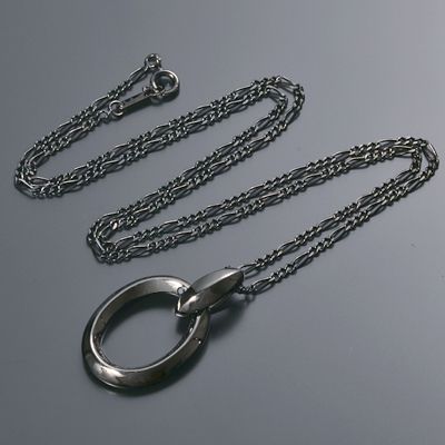 シルバーネックレス