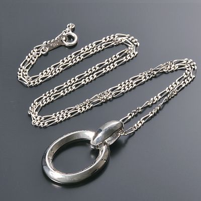 シルバーネックレス