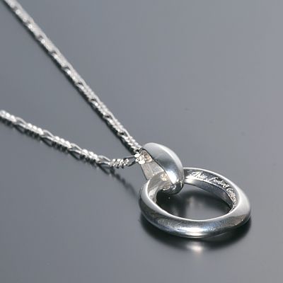 シルバーネックレス