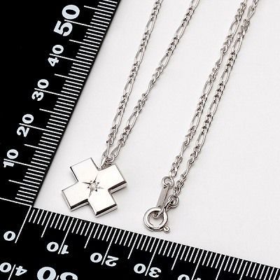 シルバーネックレス
