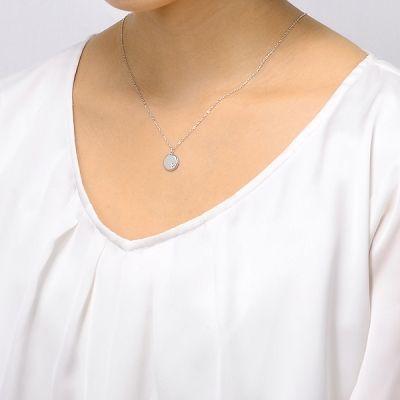 シルバーネックレス