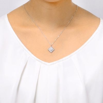 シルバーネックレス