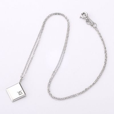 シルバーネックレス