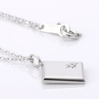 シルバーネックレス