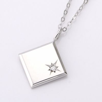 シルバーネックレス