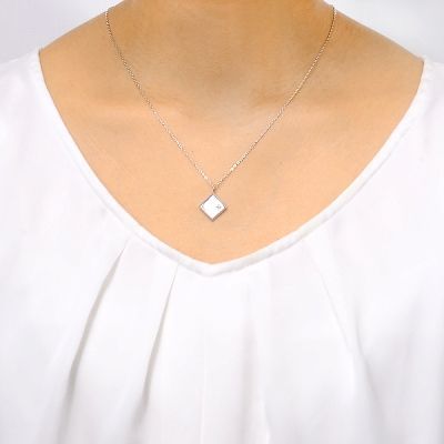 シルバーネックレス