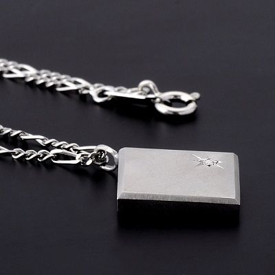 シルバーネックレス