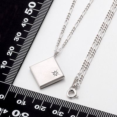 シルバーネックレス