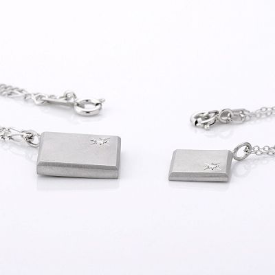 シルバーペアネックレス