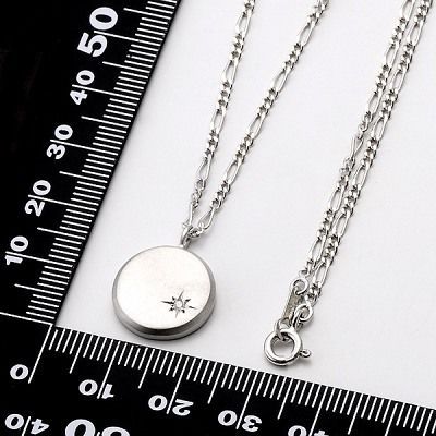 シルバーネックレス
