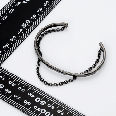 シルバーバングル