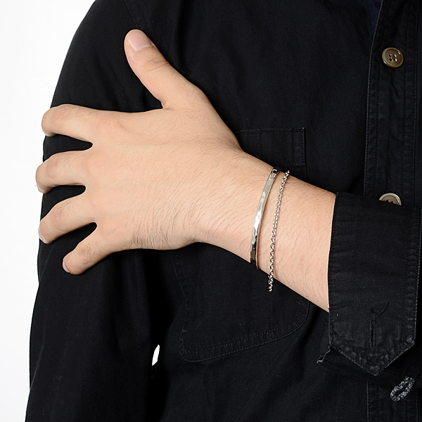 シルバーバングル