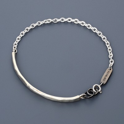 シルバーブレスレット