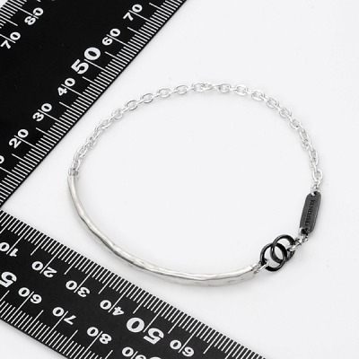 シルバーブレスレット