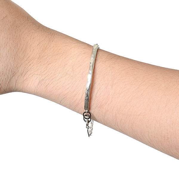 シルバーブレスレット